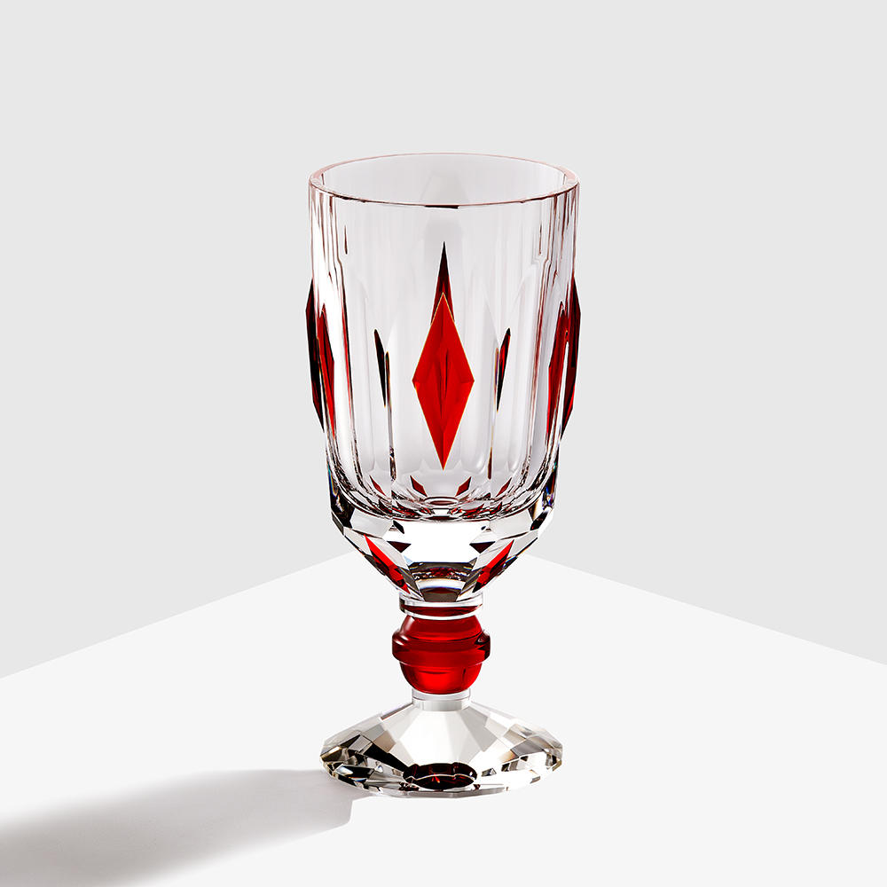 Stereoscopic red crystal glasses